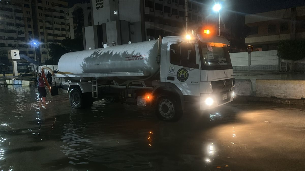 جانب من التعامل مع كسر الماسورة، فيتو