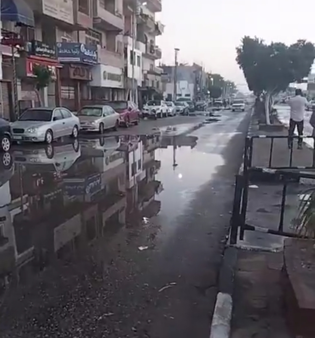 جانب من أعمال شفط المياه، فيتو 