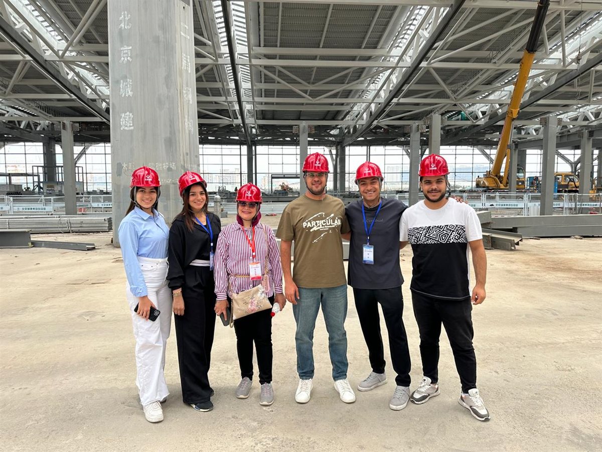 برنامج تدريبي في بكين لطلاب الجامعة المصرية الصينية