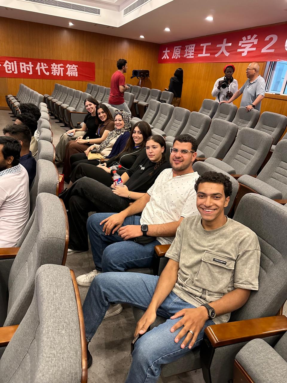 برنامج تدريبي في بكين لطلاب الجامعة المصرية الصينية