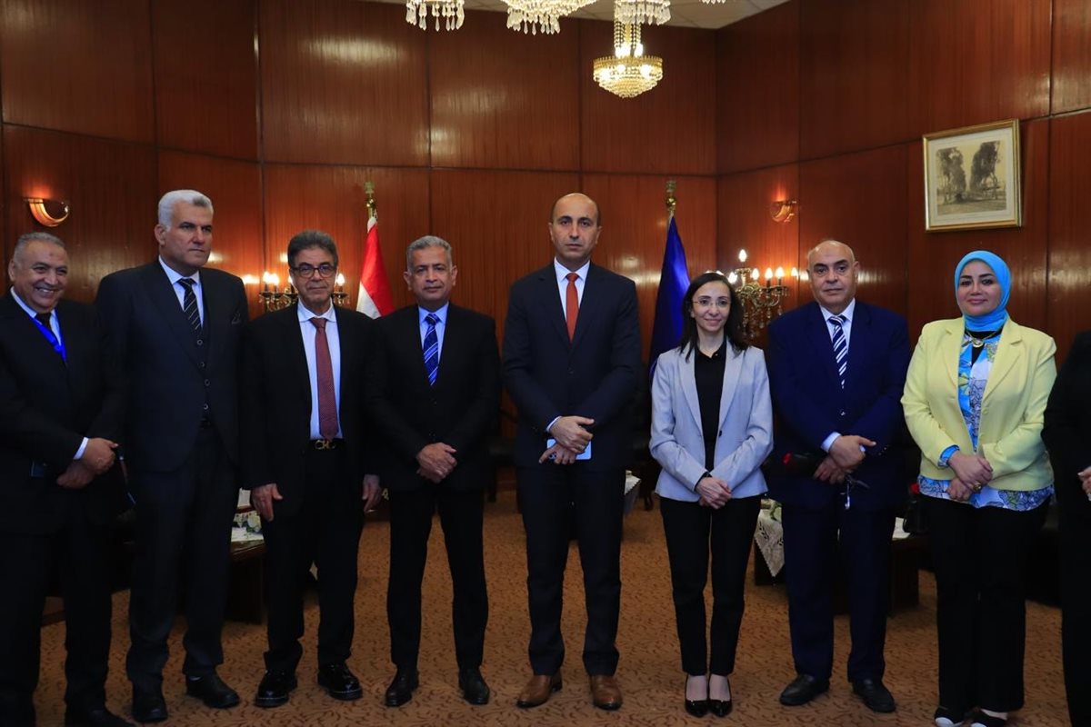 افتتاح الملتقي التوظيفي لكلية الطب البيطري بجامعة دمنهور، فيتو