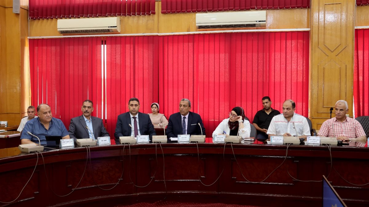 جانب من الاجتماع، فيتو