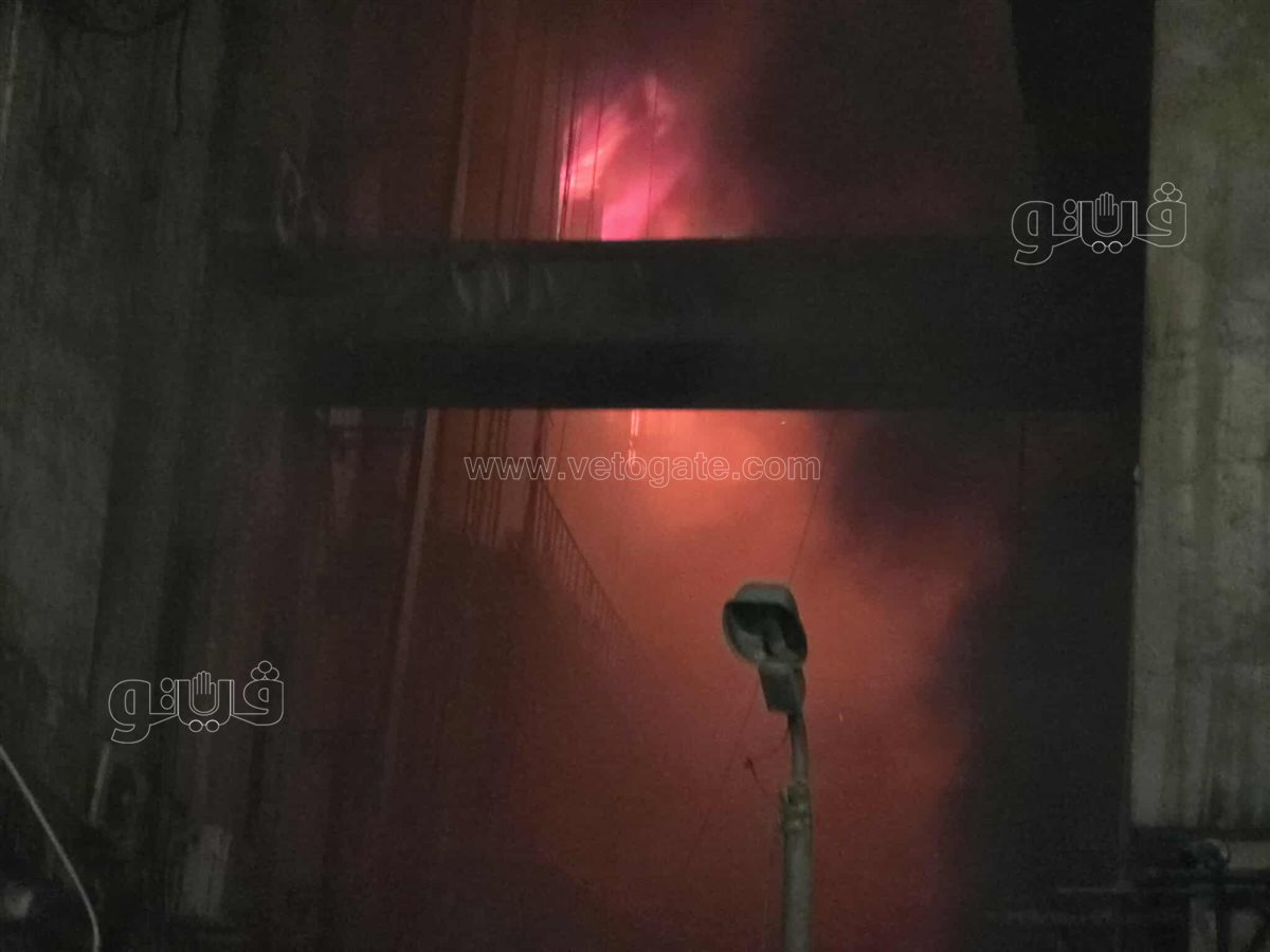 النيران تمتد لمكاتب آخرى بسنترال رمسيس ومحاولة للسيطرة عليها (2)