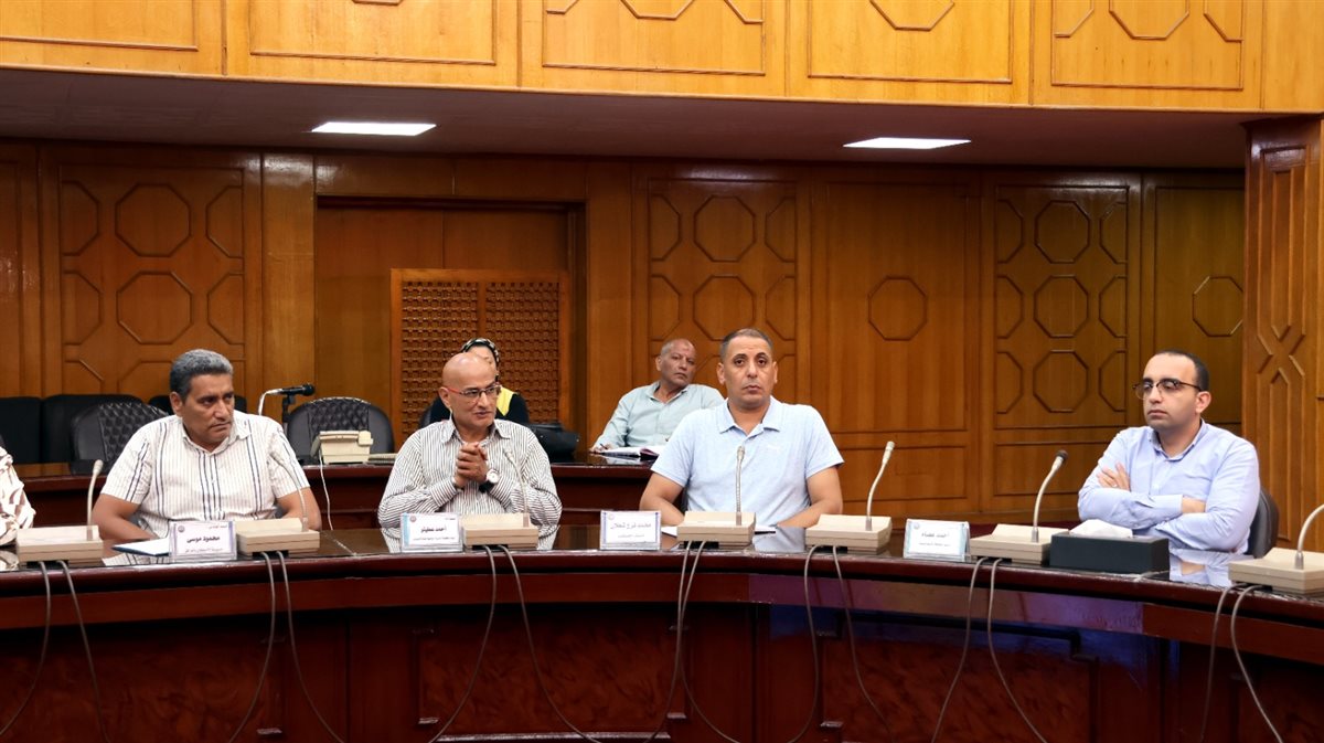 جانب من اجتماع اللجنة، فيتو