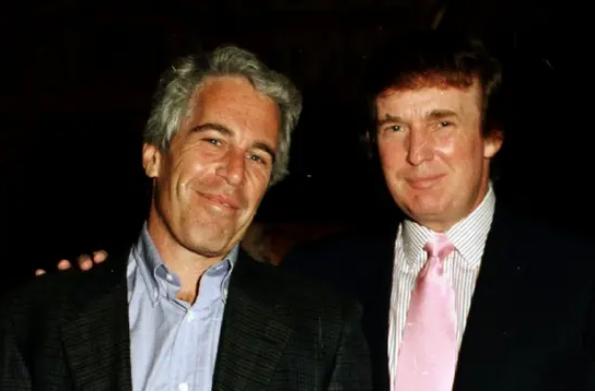 ترامب مع رجل الفضائح جيفري إبستين، فيتو