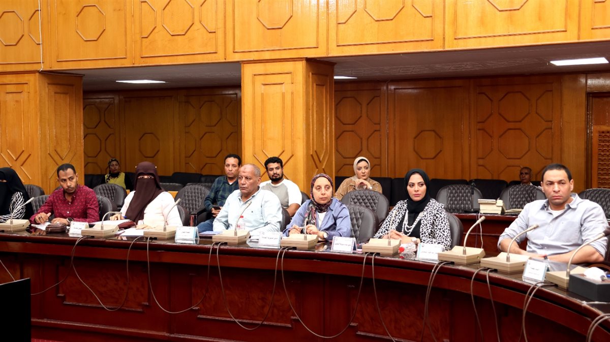 جانب من الاجتماع، فيتو