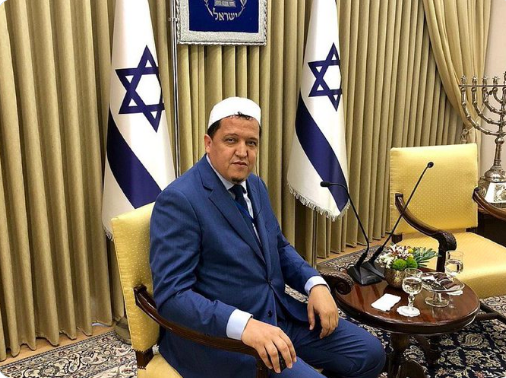 حسن شلغومي الإمام المطبع مع الكيان، فيتو