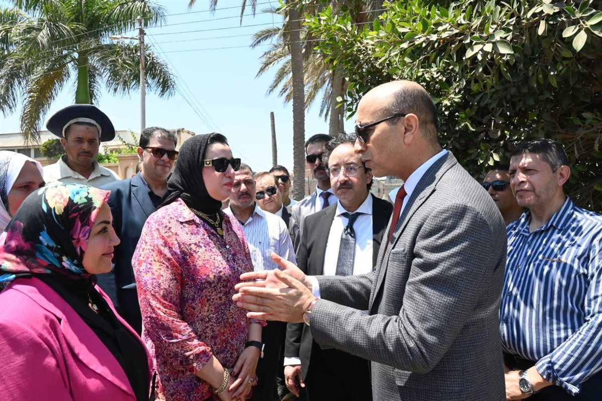 قافلة طبية مجانية بقرية اريمون بالبحيرة، فيتو