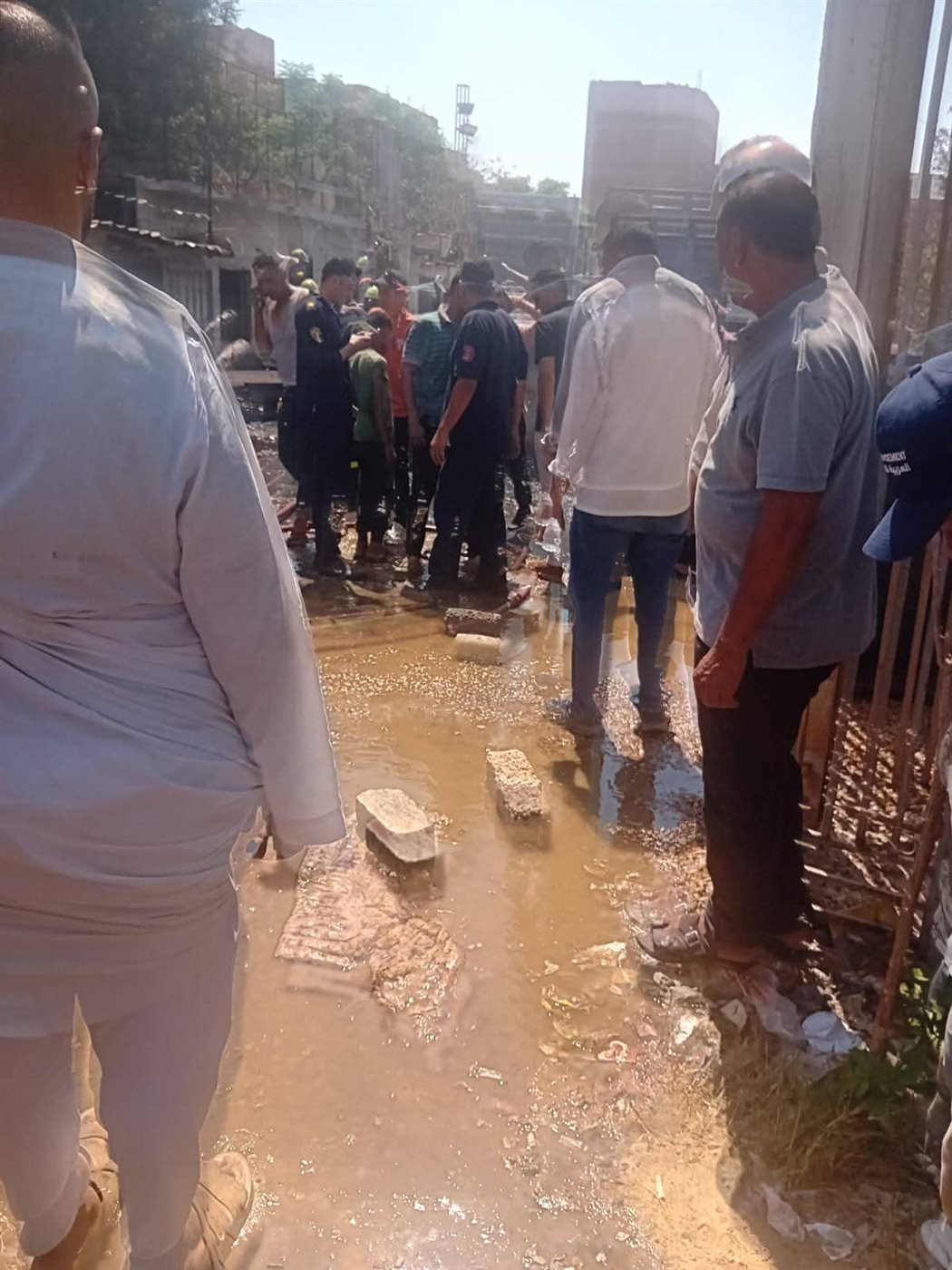 حريق في تريلا علي الطريق الزراعي،فيتو