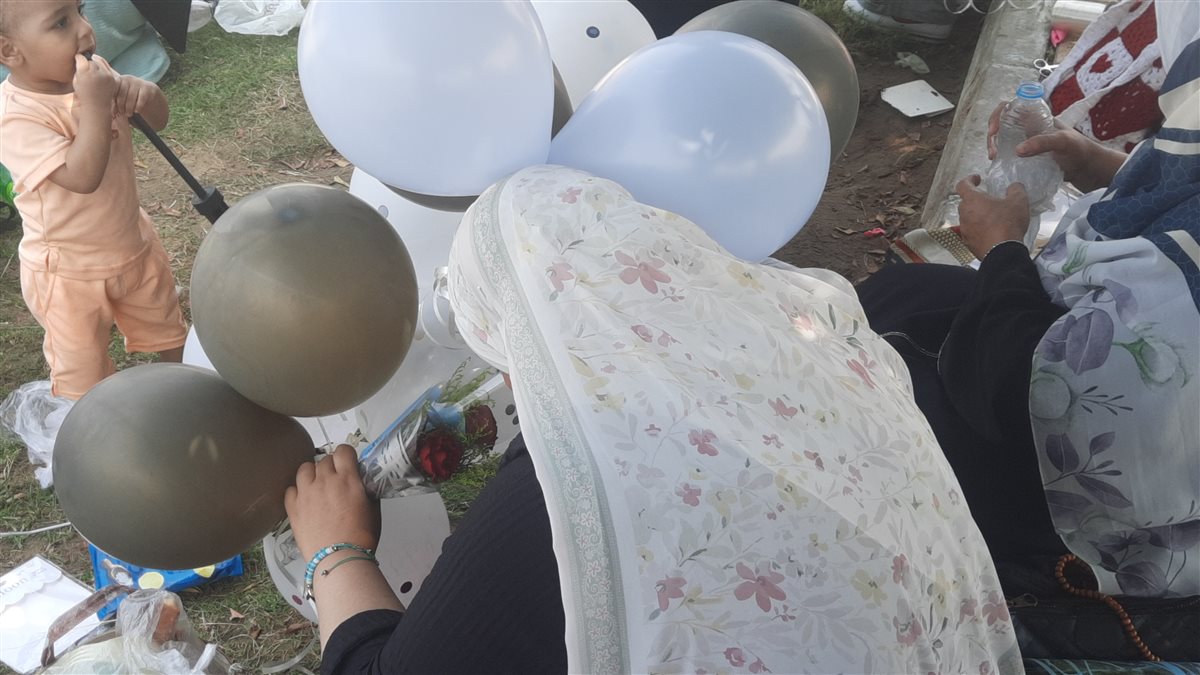 الإعداد للاحتفال، فيتو