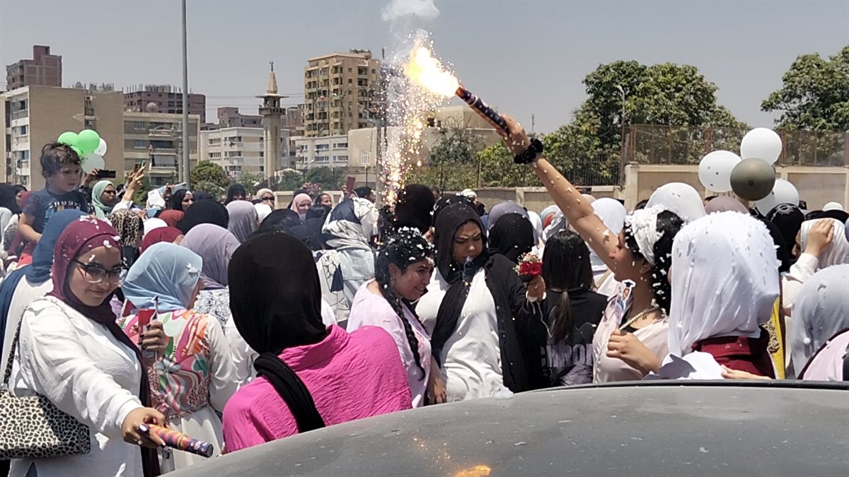 فرحة طلاب الثانوية العامة في الإسماعيلية، فيتو