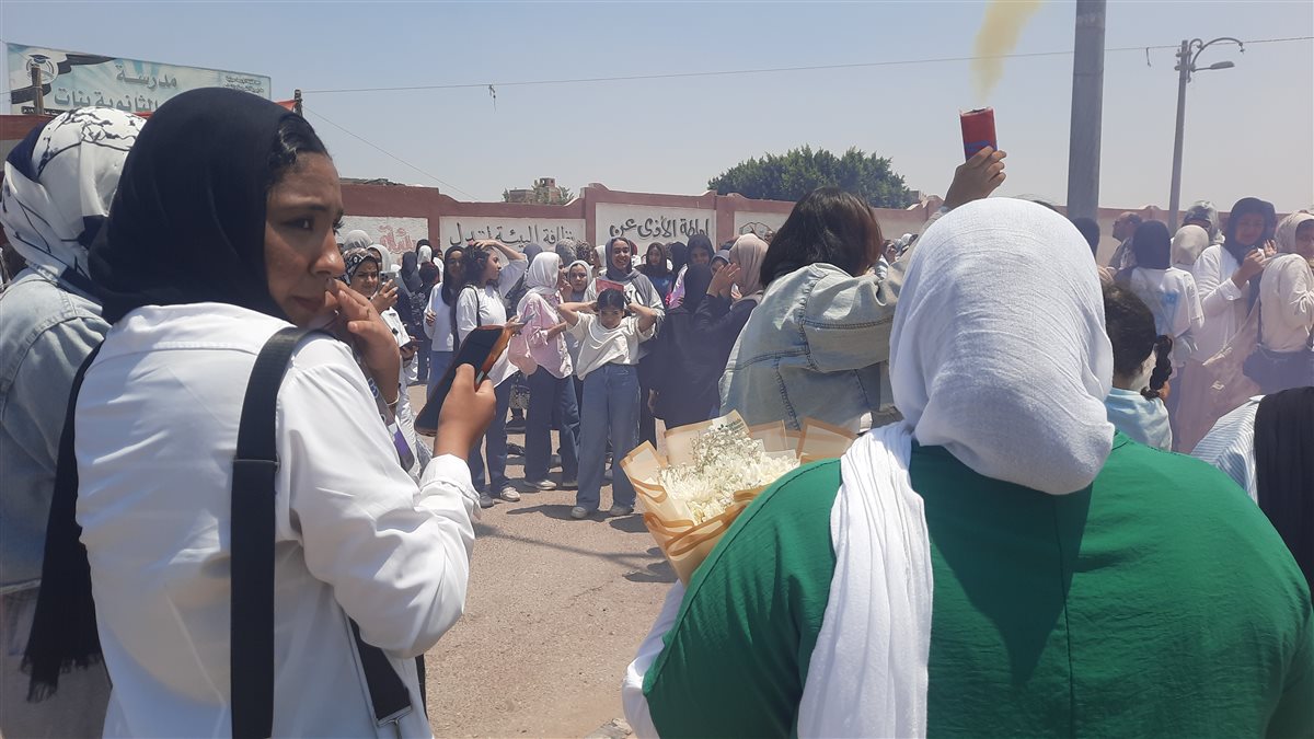 فرحة طلاب الثانوية العامة في الإسماعيلية، فيتو