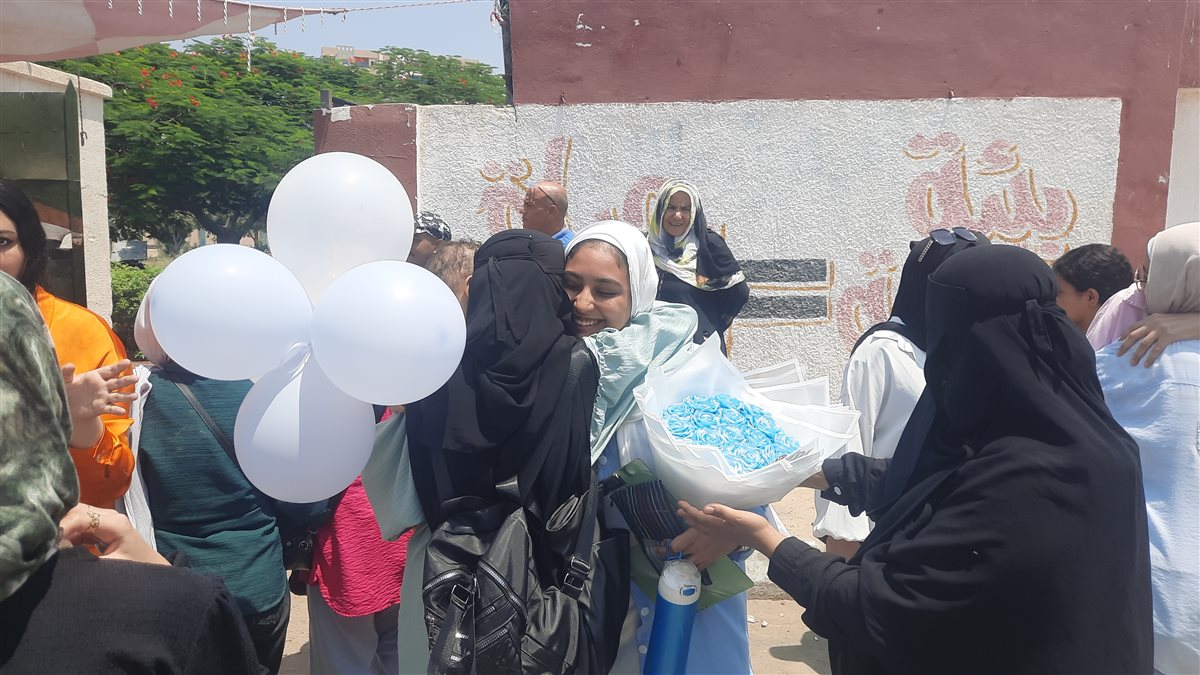 فرحة طلاب الثانوية العامة في الإسماعيلية، فيتو