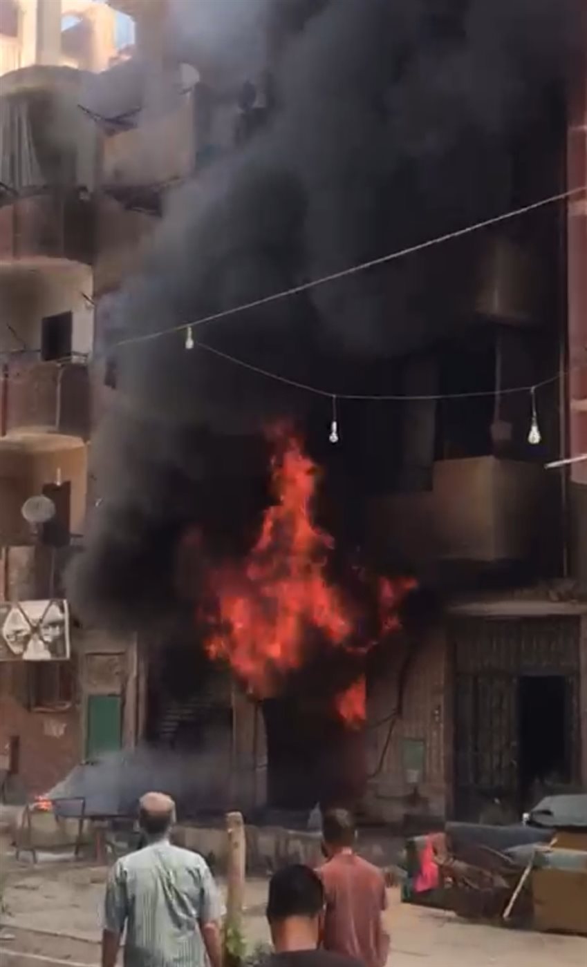 جانب من الحريق، فيتو