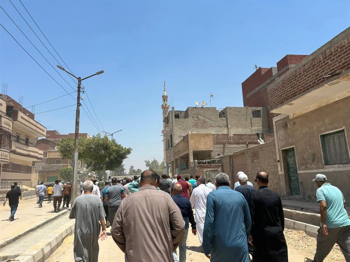 جانب من جنازة الفنان محمد عواد، فيتو 