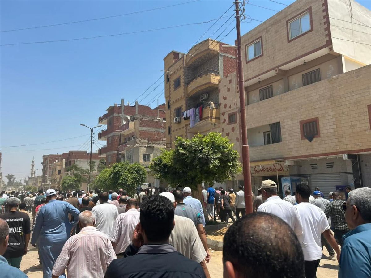 جانب من جنازة الفنان محمد عواد، فيتو 