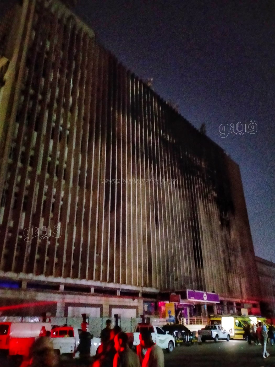 حريق محدود نشب أعلى سنترال رمسيس (10)