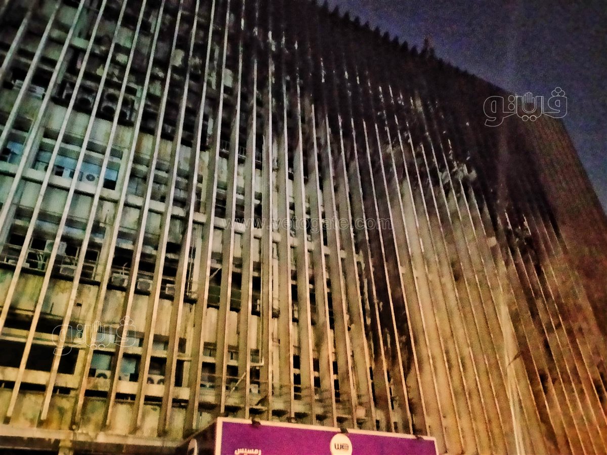 حريق محدود نشب أعلى سنترال رمسيس (11)