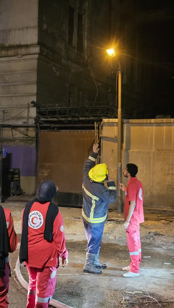 الهلال الأحمر، فيتو