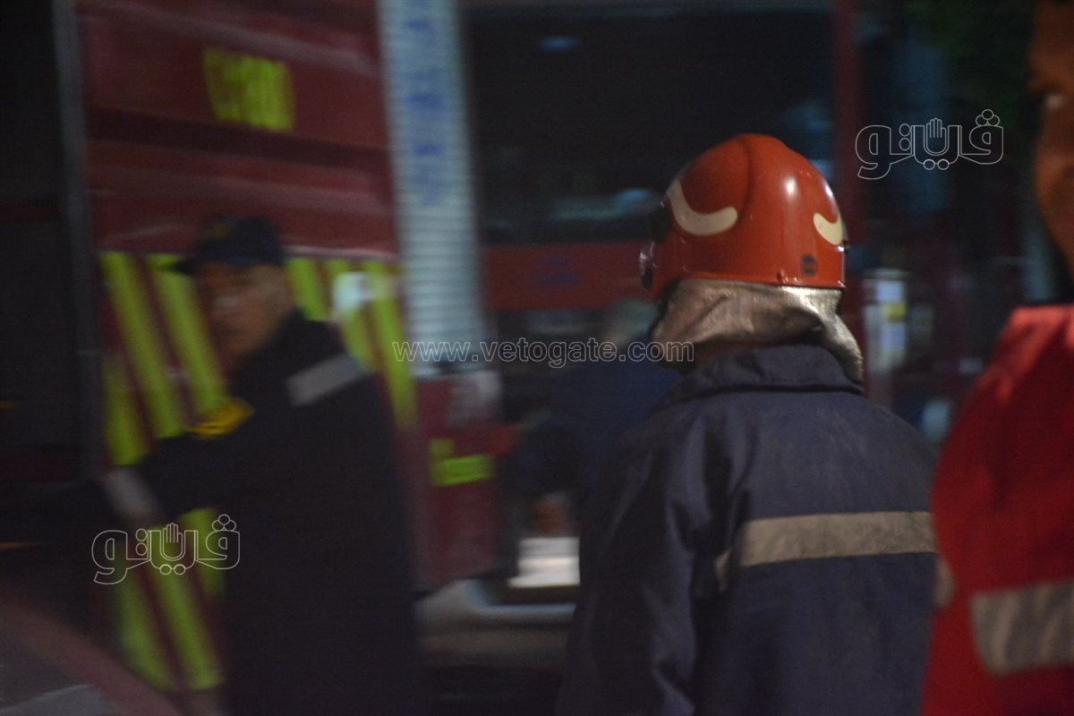السيطرة على حريق محدود نشب أعلى سنترال رمسيس (18)