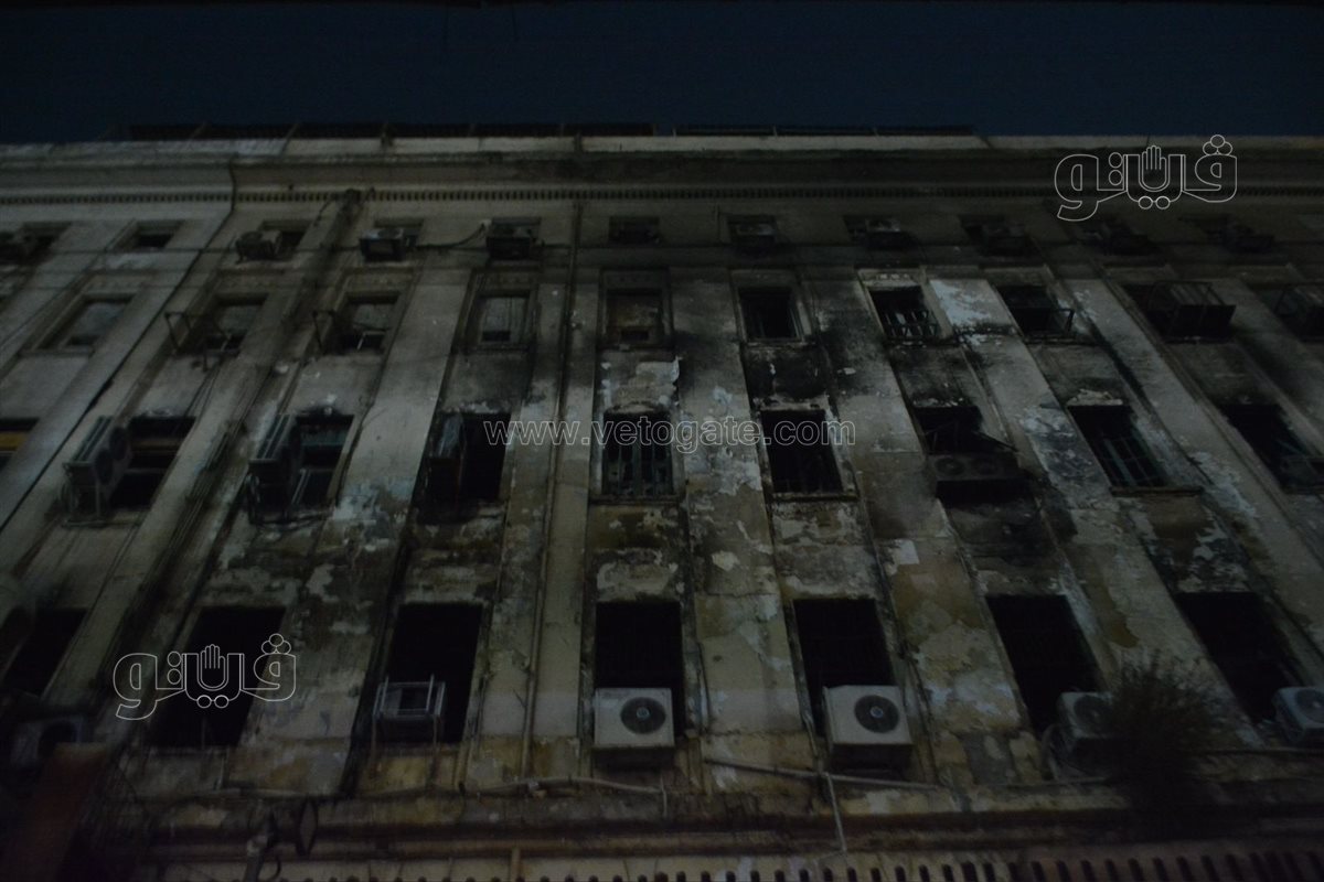 السيطرة على حريق محدود نشب أعلى سنترال رمسيس (3)