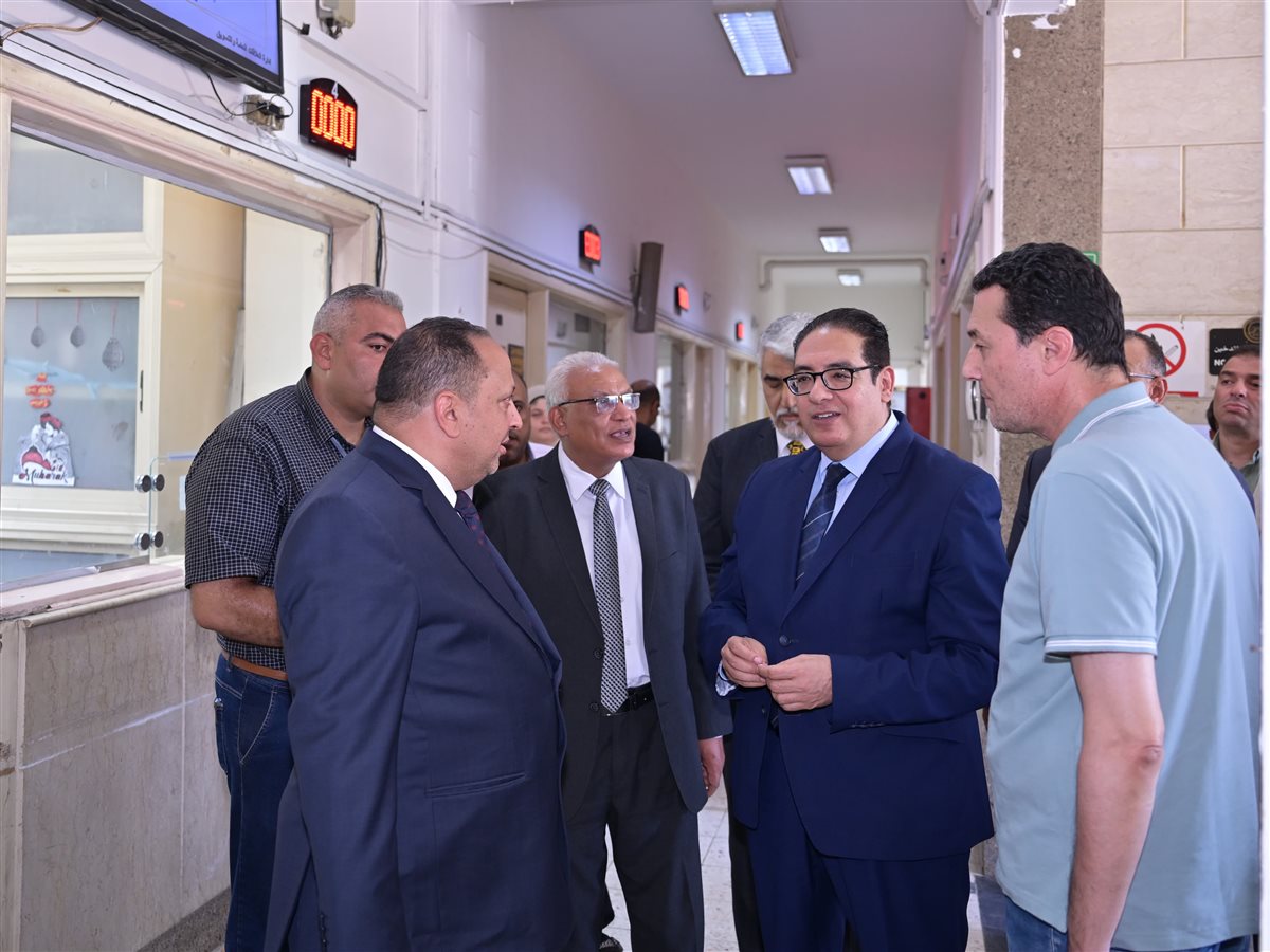 معامل التنسيق المركزية بجامعة القاهرة