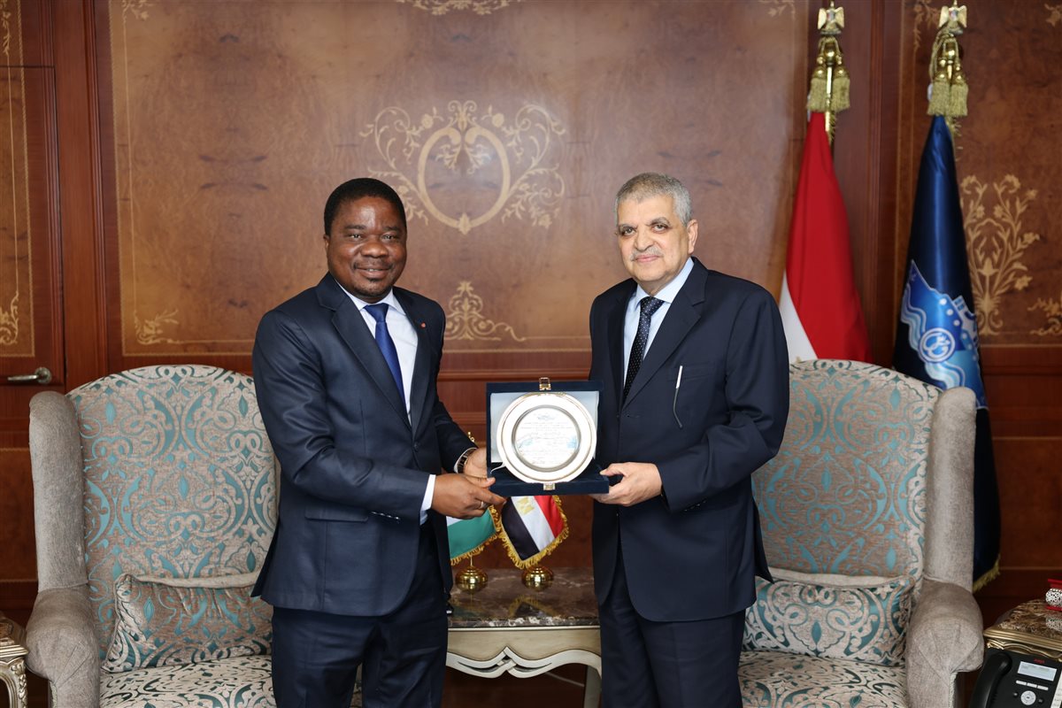 جانب من اللقاء، فيتو