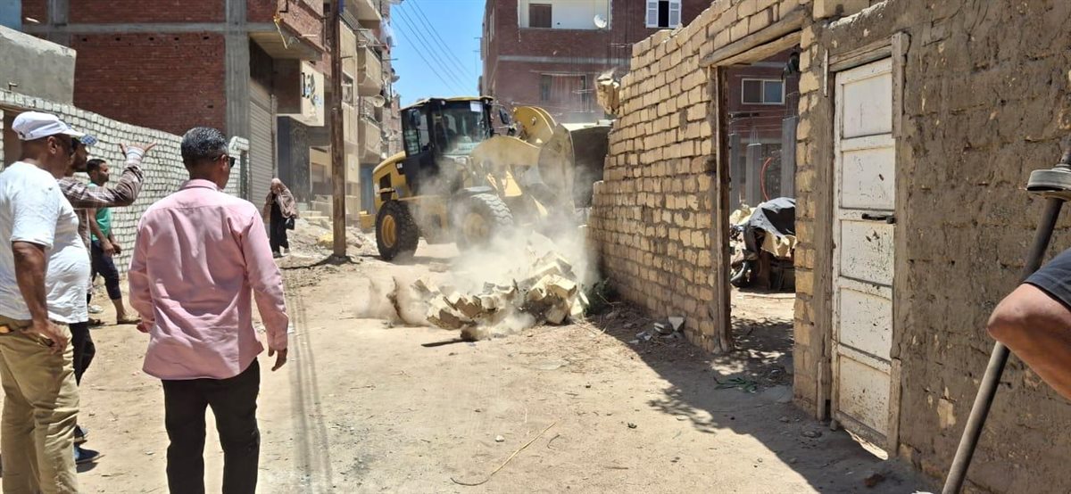 جانب من الحملة،فيتو