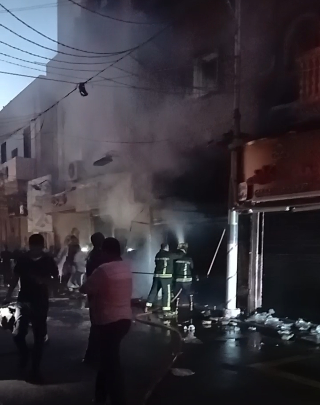 جانب من الحريق،فيتو