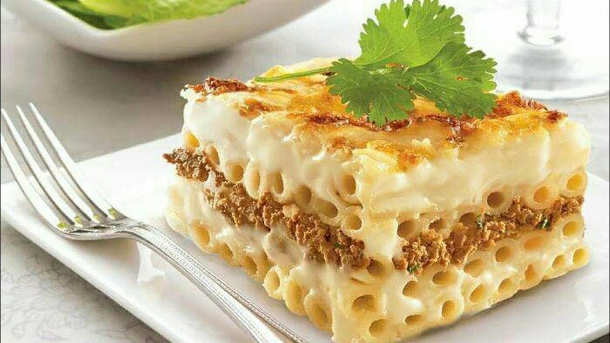 صينية مكرونة بالبشاميل