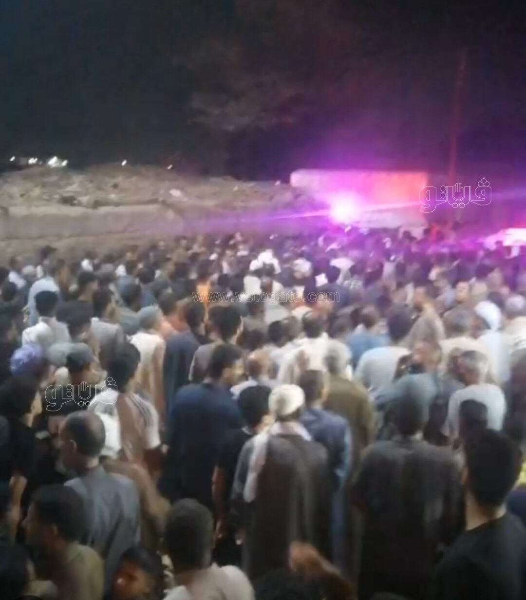 عزبة حنا الصغرى تشيّع ثلاثة من أبنائها ضحايا تصادم طريق الإسماعيلية،فيتو