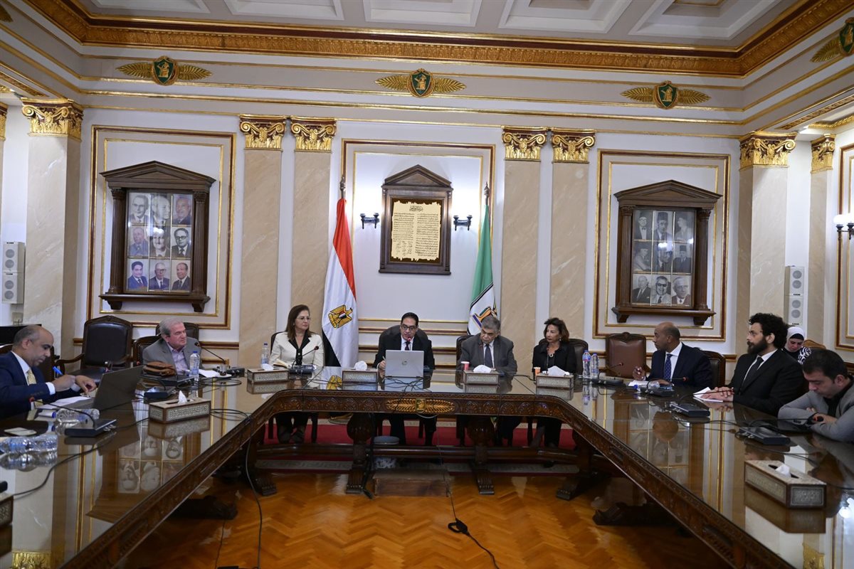 اجتماع لجنة المؤتمر الدولي الأول للذكاء الاصطناعي 