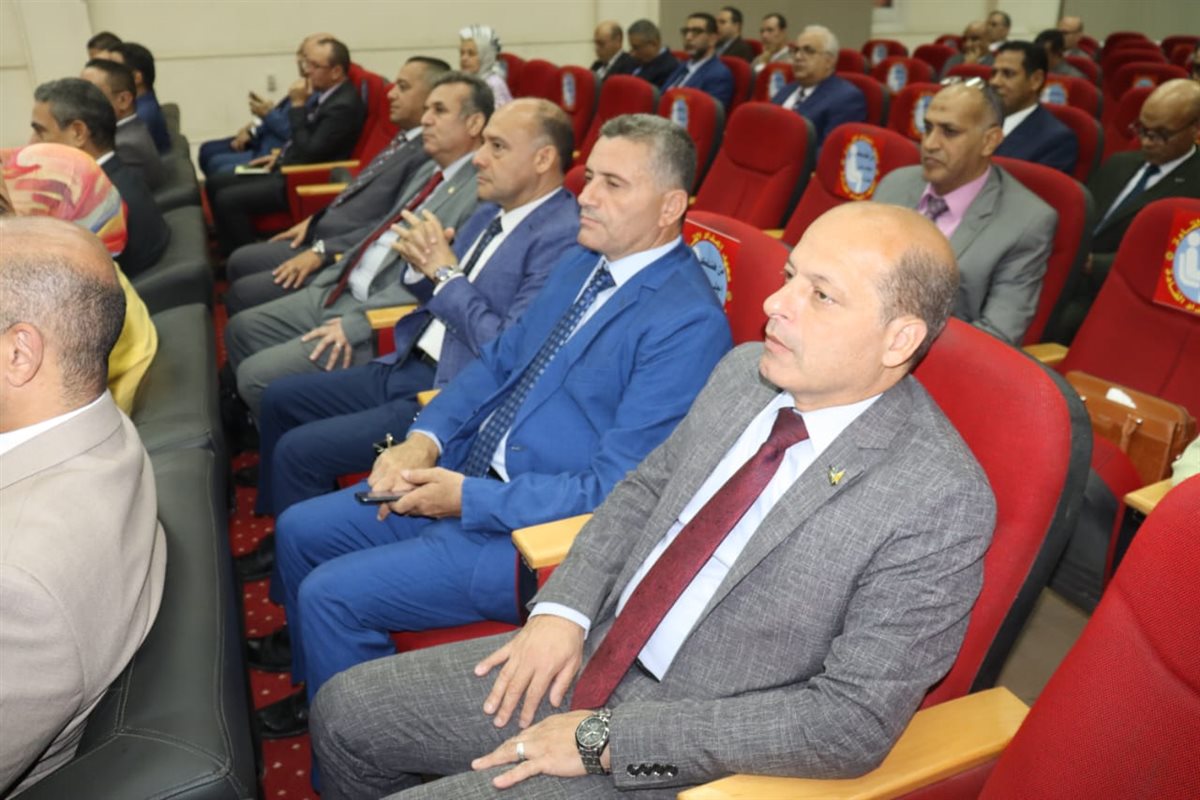 البرنامج التدريبي للمرشحين لمنصب نائب رئيس جامعة