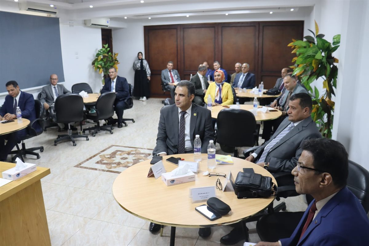 البرنامج التدريبي للمرشحين لمنصب نائب رئيس جامعة