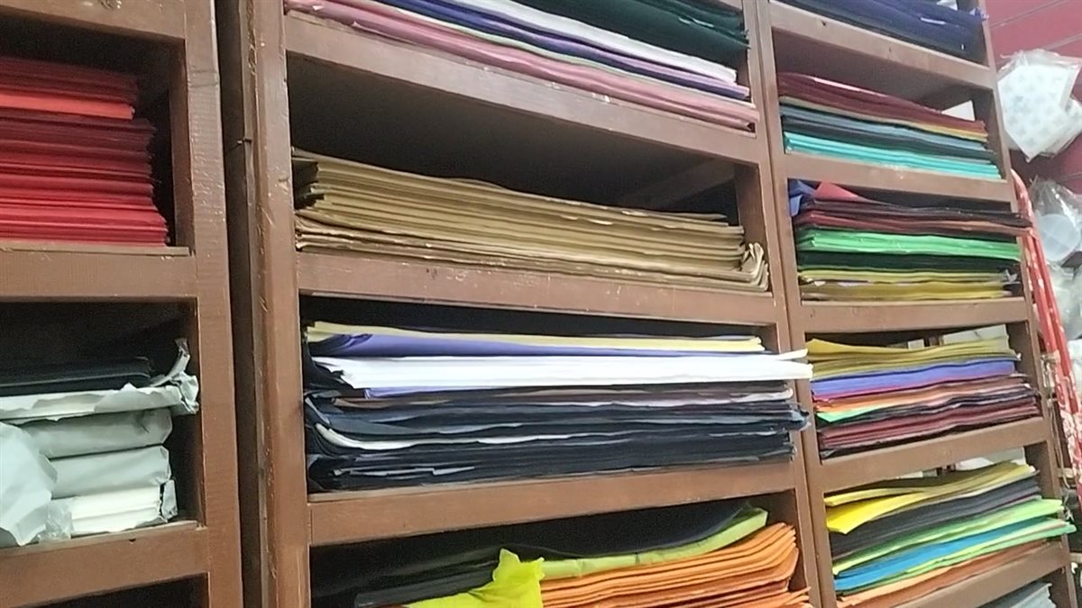 سوق الورق بالعتبة 