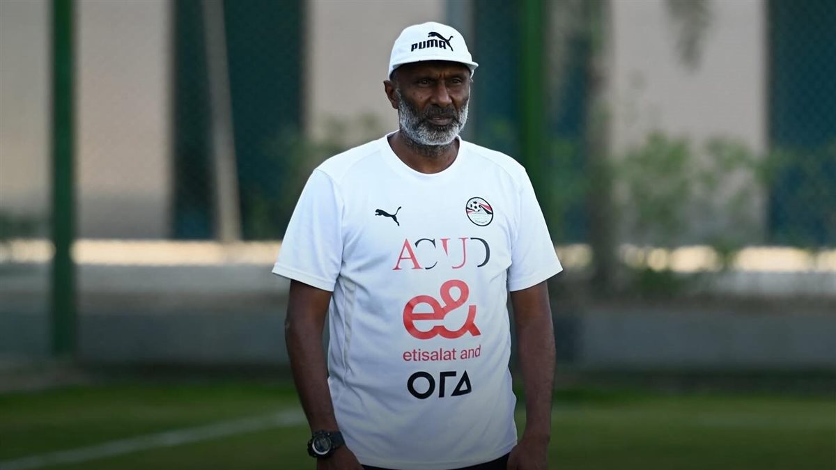 أحمد الكأس، فيتو