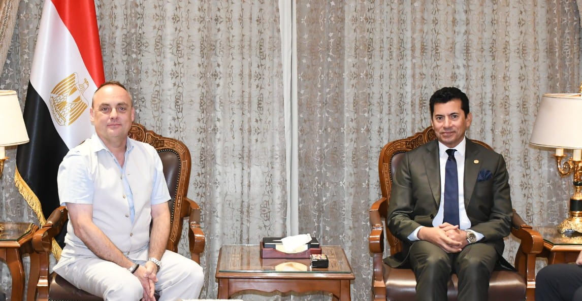 استعدادا لليوم العالمي للشباب، أشرف صبحي يلتقي الممثل المقيم لصندوق الأمم المتحدة للسكان