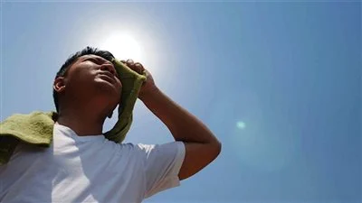 نصائح لتفادي مخاطر الموجة الحارة