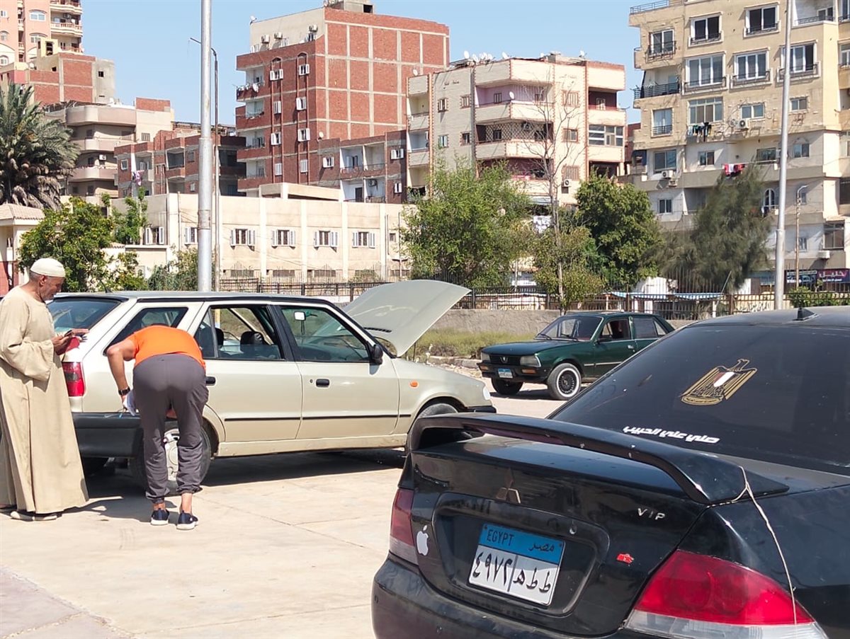 سوق السيارات بالإسماعيلية، فيتو