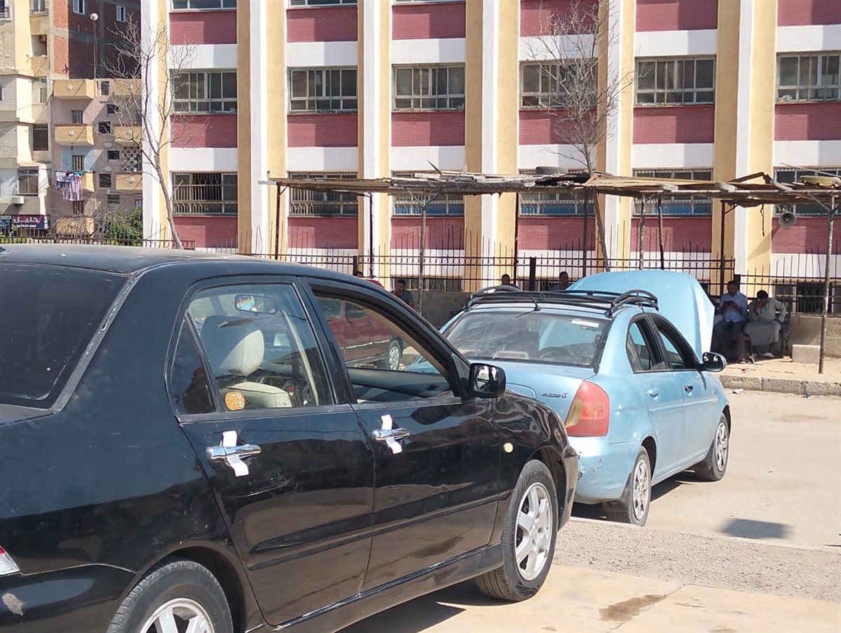 سوق السيارات بالإسماعيلية، فيتو