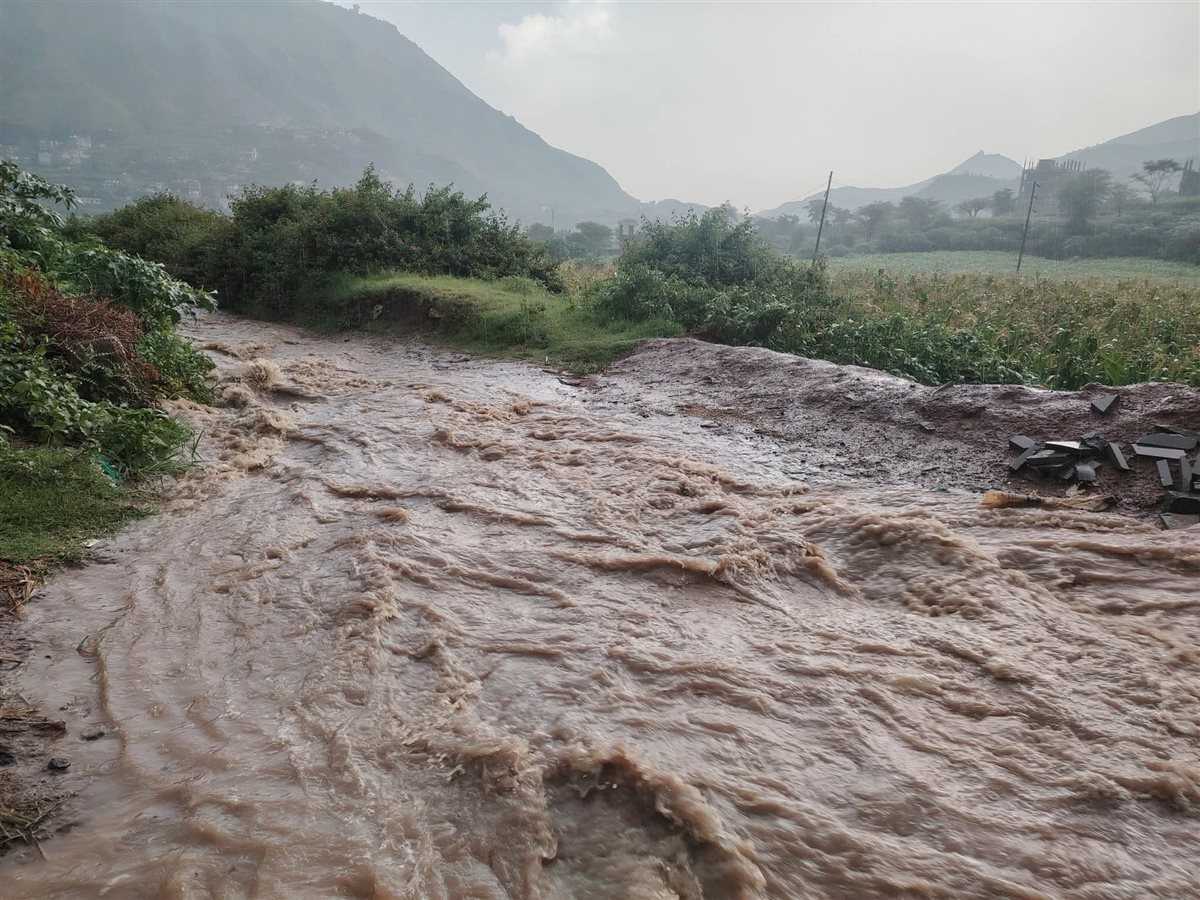 أمطار وفيضانات في عدد من الدول 