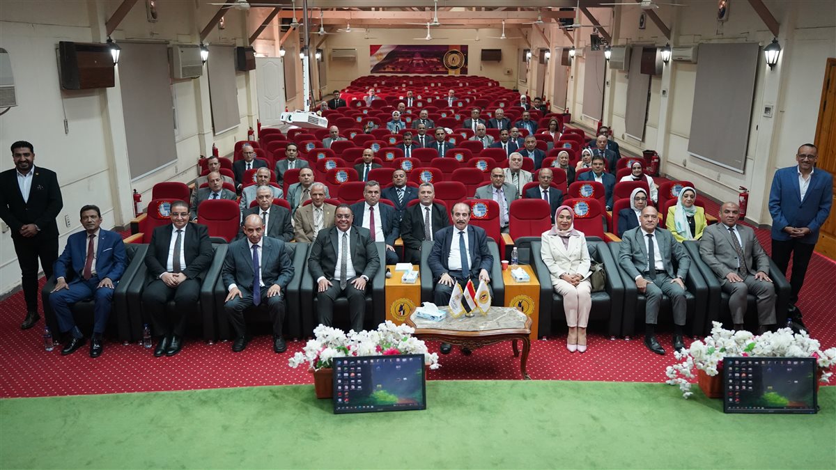 البرنامج التدريبي للمرشحين لمنصب نائب رئيس جامعة