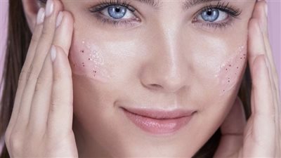 قناع طبيعي لتفتيح البشرة الدهنية في الصيف