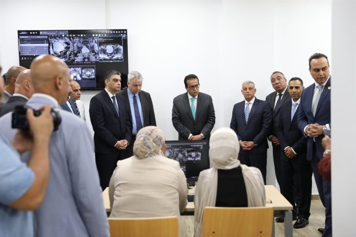 جانب من الافتتاح، فيتو