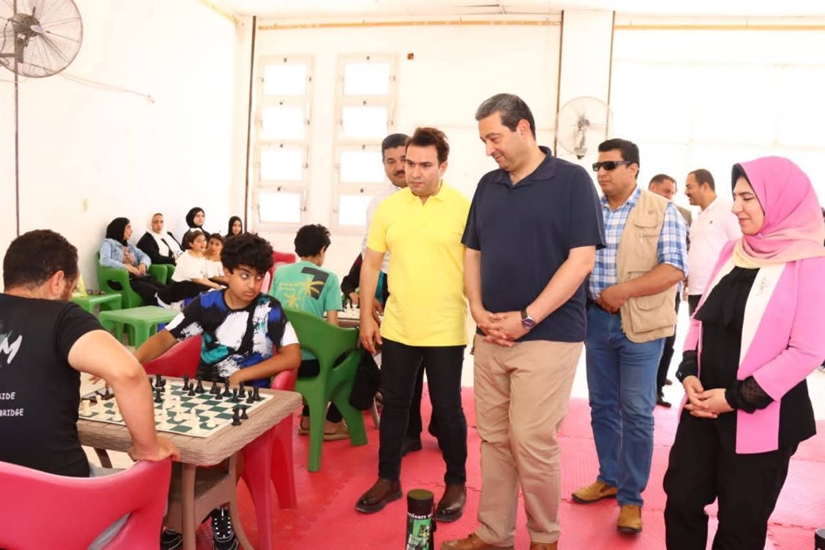 محافظ دمياط يعلن انطلاق اول بطولة مفتوحة للشطرنج خلال جولة تفقدية بمركز التنمية الشبابية