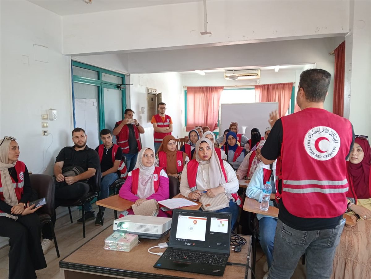 اليوم التعريفي للهلال الاحمر بالقليوبية،فيتو