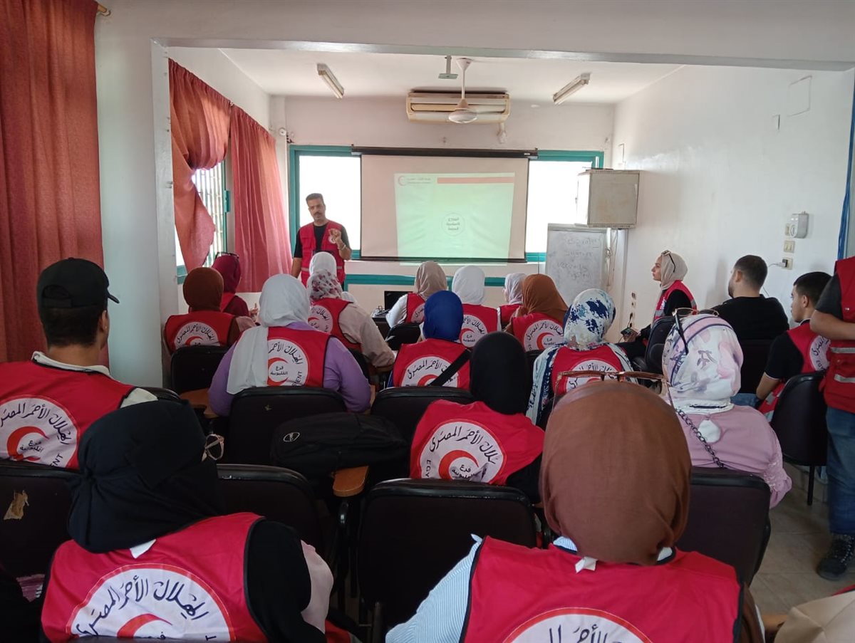 اليوم التعريفي للهلال الاحمر بالقليوبية،فيتو