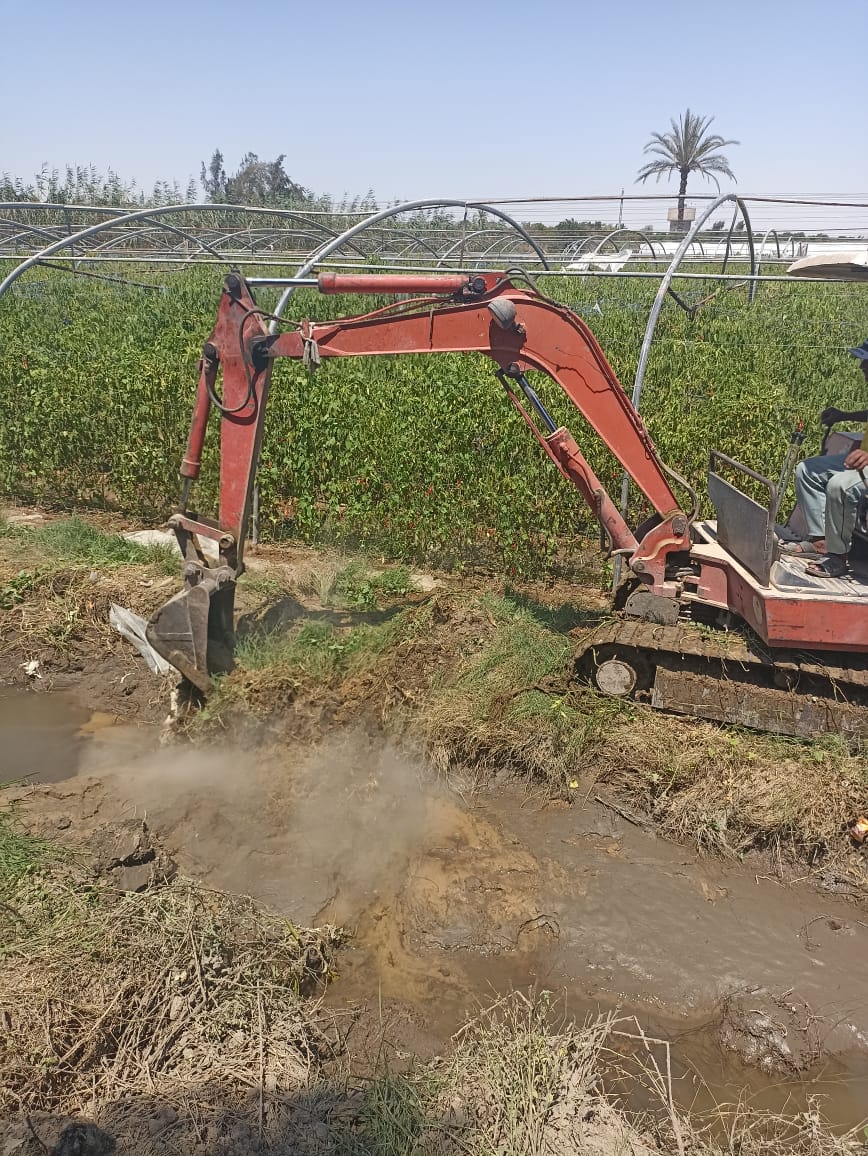 الحفار الذى استجلبه الأهالي، فيتو