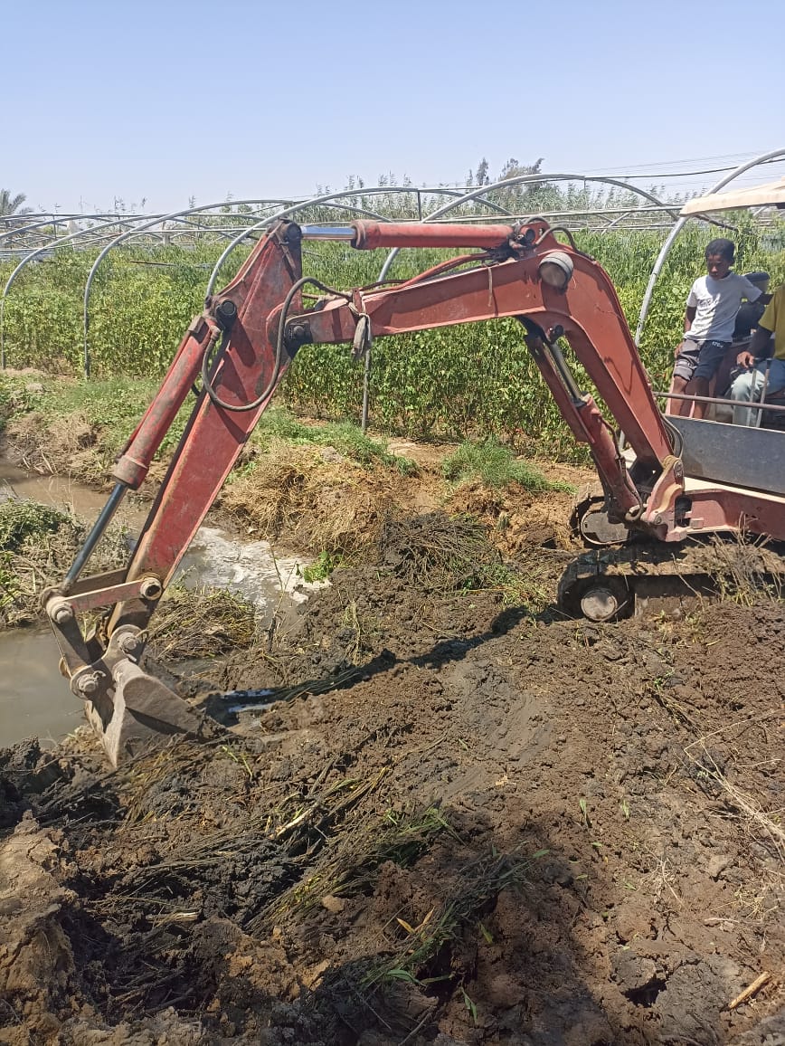 الحفار الذى استجلبه الأهالي، فيتو