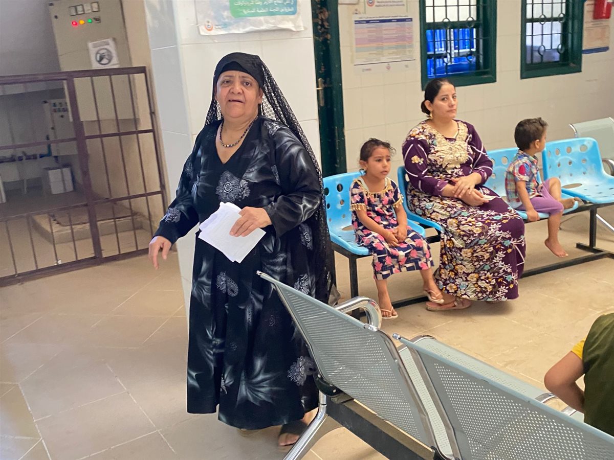 فحص 165 حالة خلال قافلة بقرية الجزائر بمركز سمالوط, فيتو